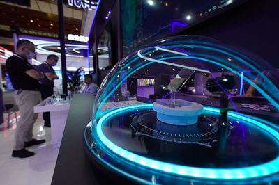 "數字人"走進元宇宙展廳,帶貨、唱歌忙不停