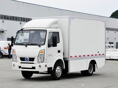東風(fēng)特汽4.2米新能源物流車 綠色城配的高效解決方案